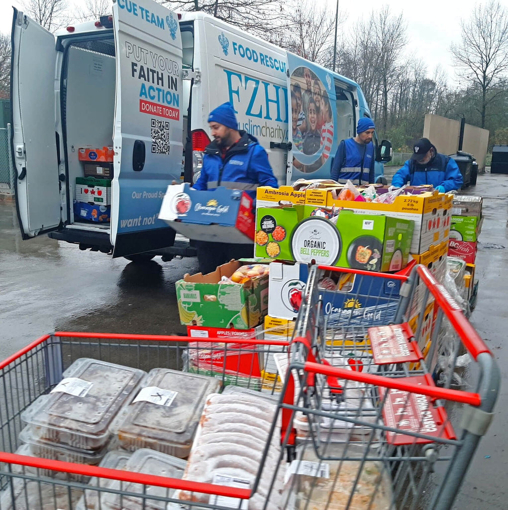 Vancouver, Canada - Participating in Mobile Food Rescue Program by Rescuing & Distributing Fresh Deli Meals, Meats, Fruits & Vegetables to Local Elderly Community & Less Privileged People