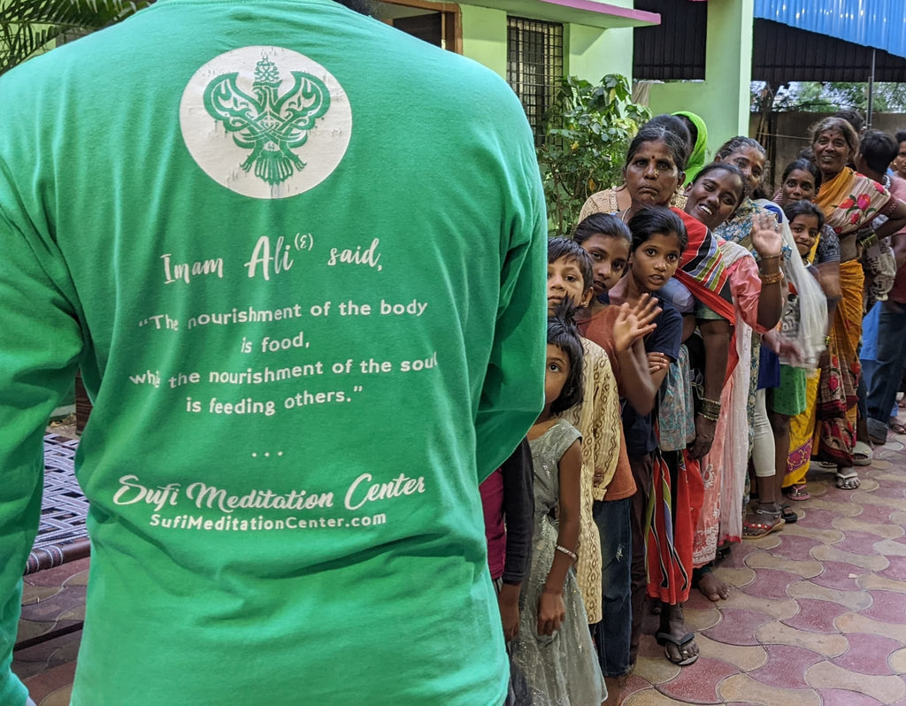 Honoring Wiladat/Holy Birthday of Mawlana Shaykh Ismail Muhammad Sherwani (Q) & Sayyidina Imam Ali ar-Rida (AS) by Distributing Warm Meals to Community's Homeless & Families in Need - IND