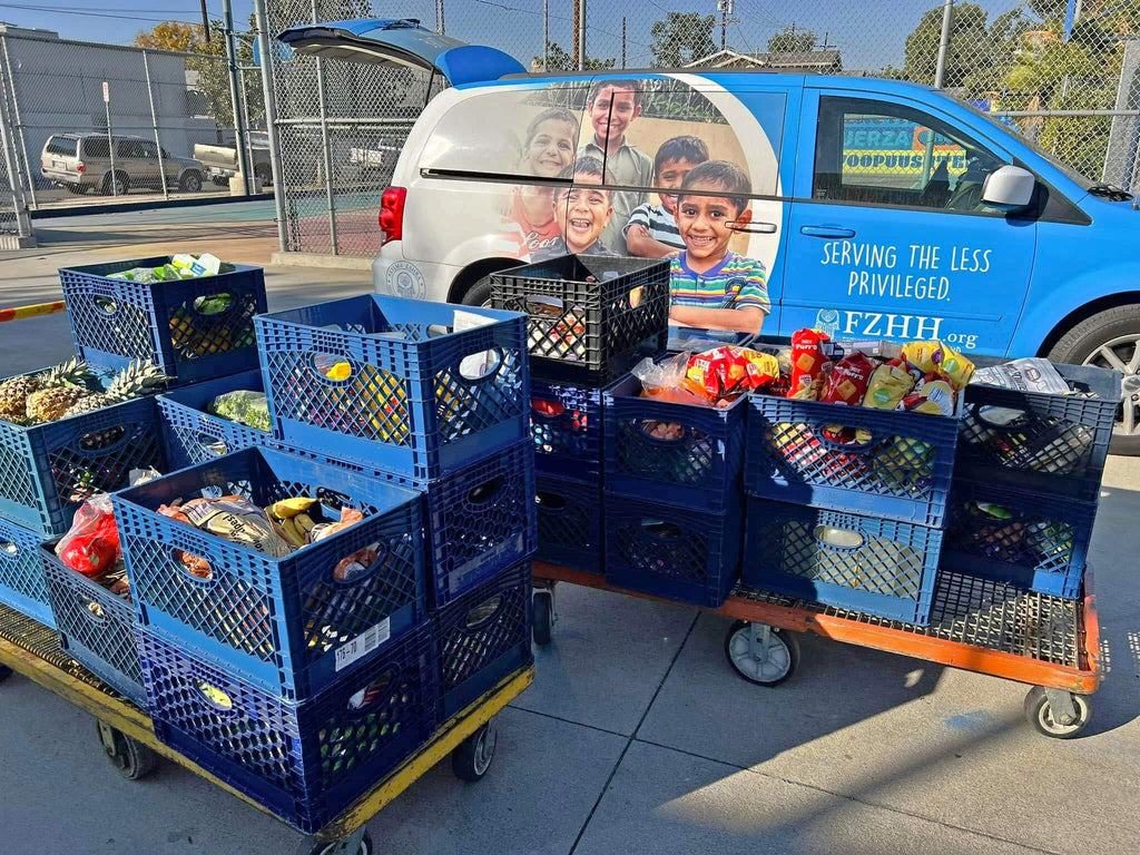 Los Angeles, California - Participating in Mobile Food Rescue Program by Rescuing & Distributing Over 900+ lbs. of Essential Foods, Groceries & Supplies to Local Community's Breadline Serving Less Privileged Families