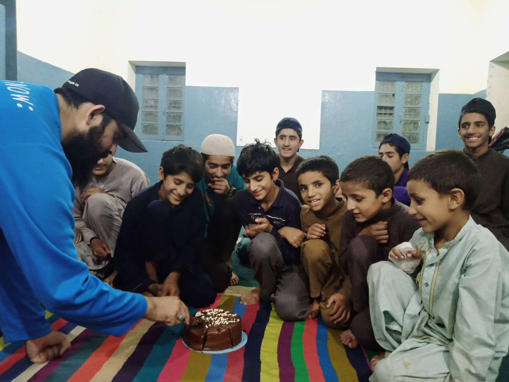 Honoring Blessed Birthday/Wiladat of Sayyidina Imam Hasan (AS) by Serving Hot Iftari & Blessed Birthday Cakes to Our Beloved Orphans - PK