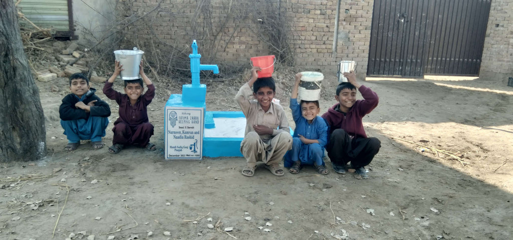 Punjab, Pakistan – Narmeen, Kamran and Naadia Rashid – FZHH Water Well# 1080