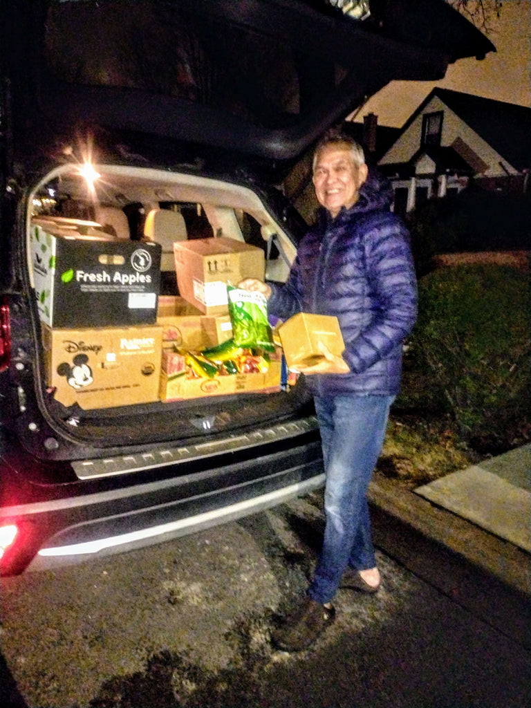 Chicago, Illinois - Participating in Mobile Food Rescue Program by Distributing 150+ Partially Prepared Meals & Fresh Vegetables to Senior Care Home