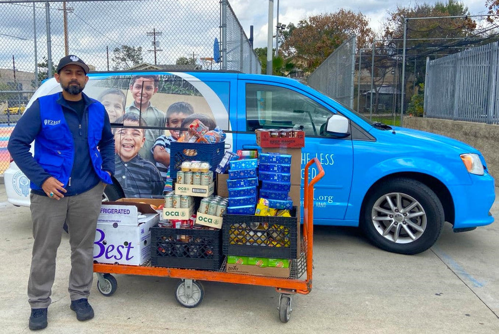 Los Angeles, California - Participating in Mobile Food Rescue Program by Rescuing & Distributing Fresh Fruits, Vegetables, Bakery Items, Canned Foods & Essential Groceries to Local Community's Breadline Serving Less Privileged Families