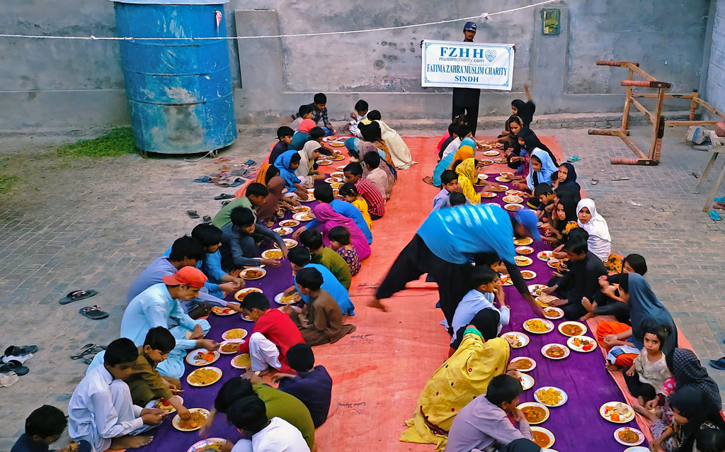 Sindh, Pakistan - Ramadan Day 20 - Participating in Month of Ramadan Appeal Program & Mobile Food Rescue Program by Serving 150+ Complete Iftari Meals with Hot Dinners & Cold Drinks to Beloved Orphans & Widows