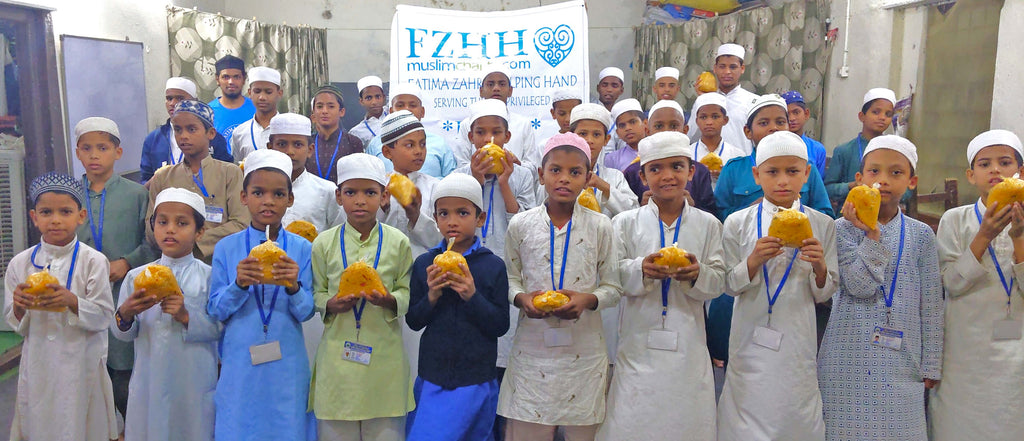 Hyderabad, India - Participating in Mobile Food Rescue Program by Distributing Hot Meals to 150+ Less Privileged Madrasa Students