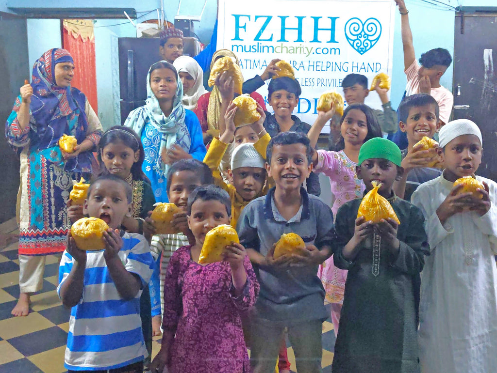 Hyderabad, India - Participating in Mobile Food Rescue Program by Distributing Hot Meals to 150+ Beloved Orphans & Less Privileged Madrasa Students & Homeless People