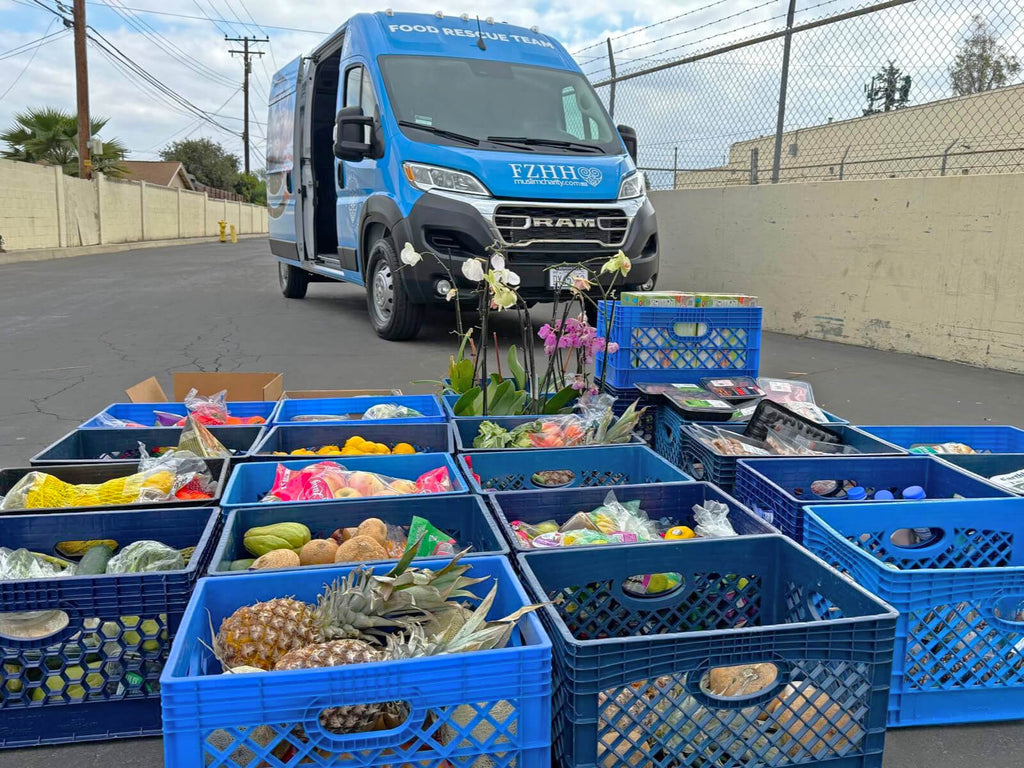 Los Angeles, California - Participating in Mobile Food Rescue Program by Rescuing 600+ lbs. of Fresh Meats, Fruits & Vegetables for Local Community's Hunger Needs