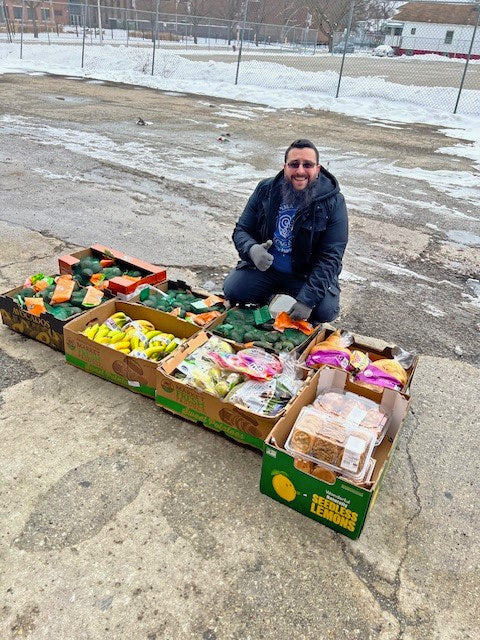 Chicago, Illinois - Participating in Mobile Food Rescue Program by Rescuing & Distributing 600+ lbs. of Fresh Fruits, Vegetables & Desserts to Local Community's Homeless Shelters Serving Less Privileged People