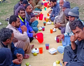 Lahore, Pakistan - Participating in Our Month of Ramadan Appeal Program by Serving Blessed Iftar & Hot Meals with Cold Drinks to 150+ Less Privileged Children & Adults