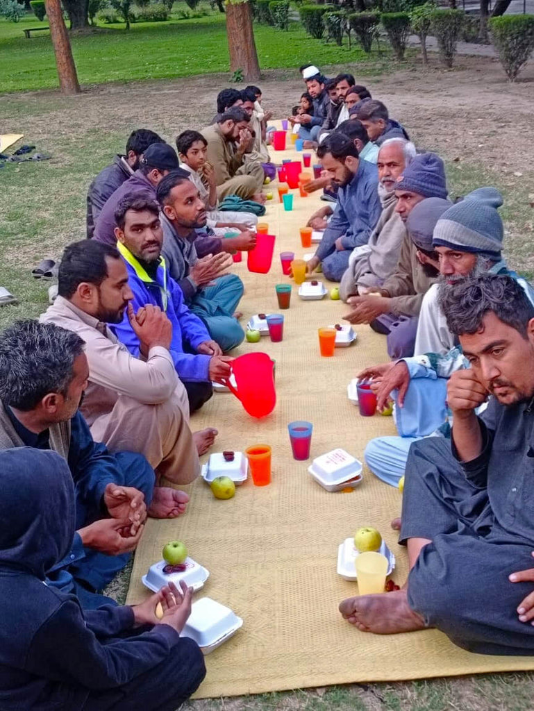 Lahore, Pakistan - Participating in Our Month of Ramadan Appeal Program by Serving Blessed Iftar & Hot Meals with Cold Drinks to 150+ Less Privileged Children & Adults