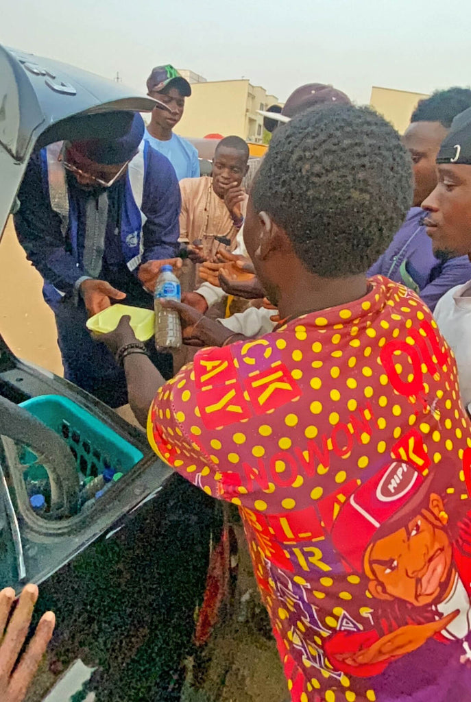 Abuja, Nigeria - Ramadan Day 6 - Participating in our Month of Ramadan Appeal Program by Preparing, Packaging & Distributing 70+ Hot Meals & Cold Drinks to Less Privileged Children & Adults