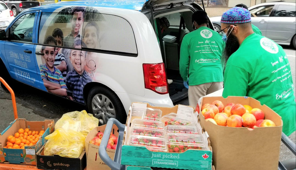 Distributing Fruits & Sandwiches to Our Homeless Community – CAN