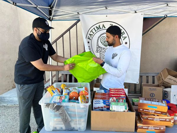 Honoring Blessed Wiladat/Birthday of Mawlana Shaykh Adnan al-Kabbani (Q) by Distributing Essential Groceries to Muslim Food Pantry - LA