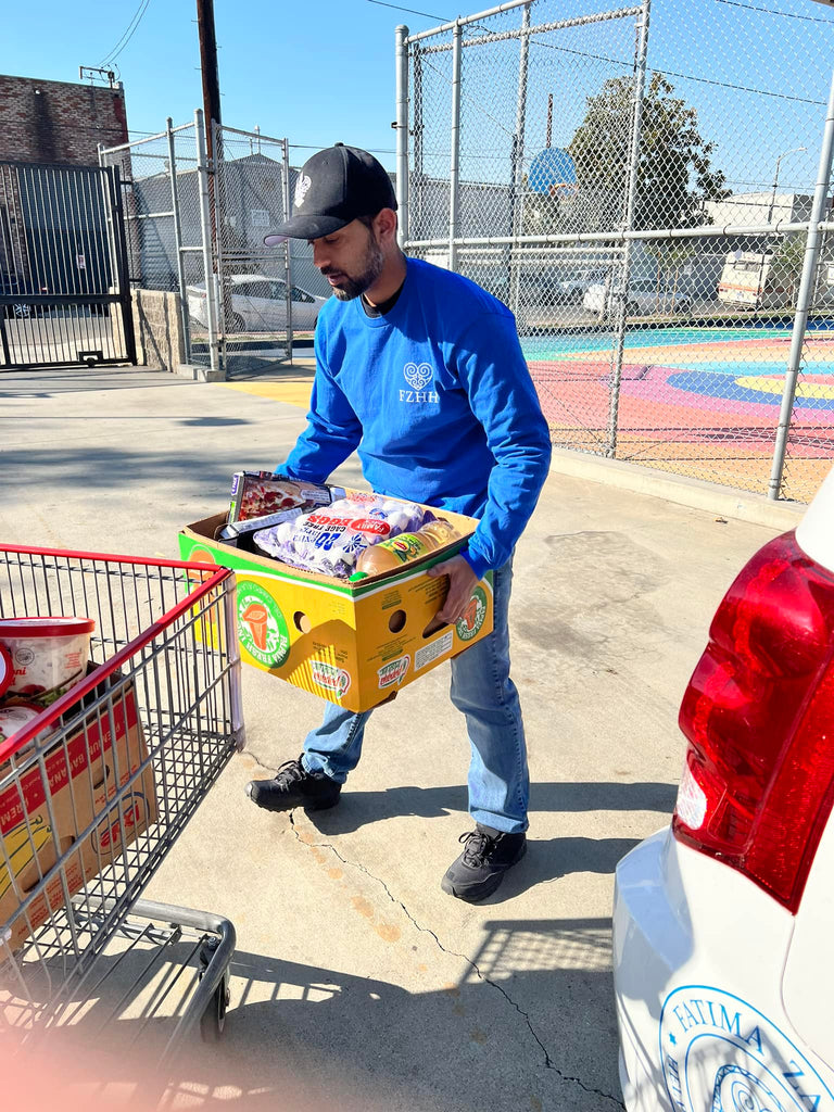 Los Angeles, California - Participating in Mobile Food Rescue Program by Rescuing & Distributing 350+ lbs. of Essential Groceries to Local Community's Homeless Shelter