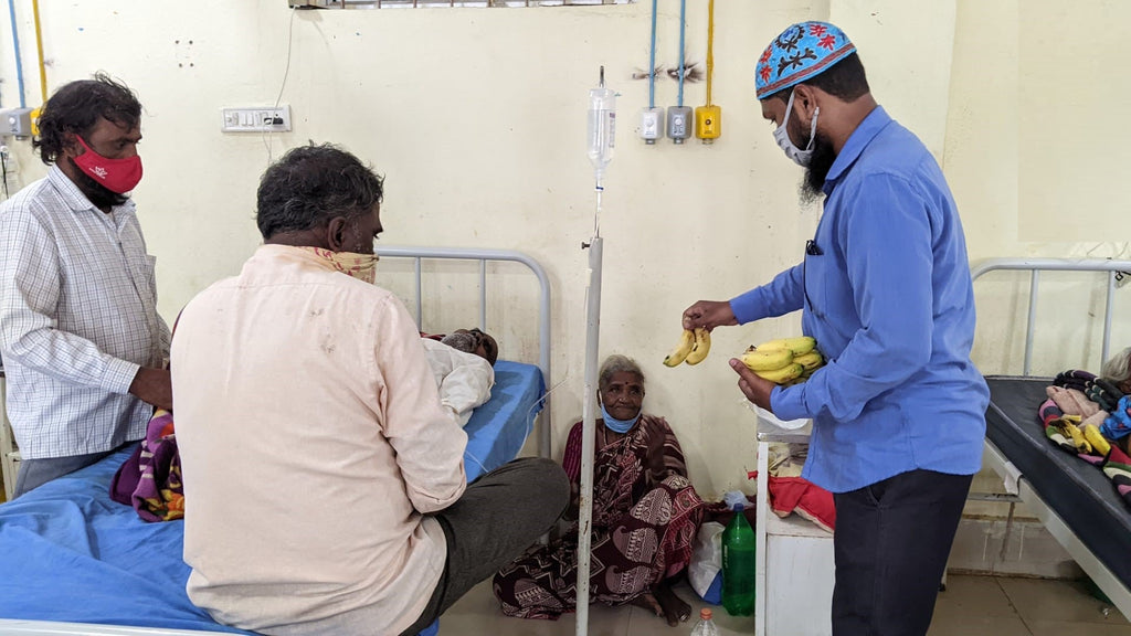 Hyderabad, India - Honoring Seventh Day of Holy Month of Muharram & Shaykh Nurjan's Teachings by Distributing Fresh Fruits to Patients & Attendees at Government Hospital