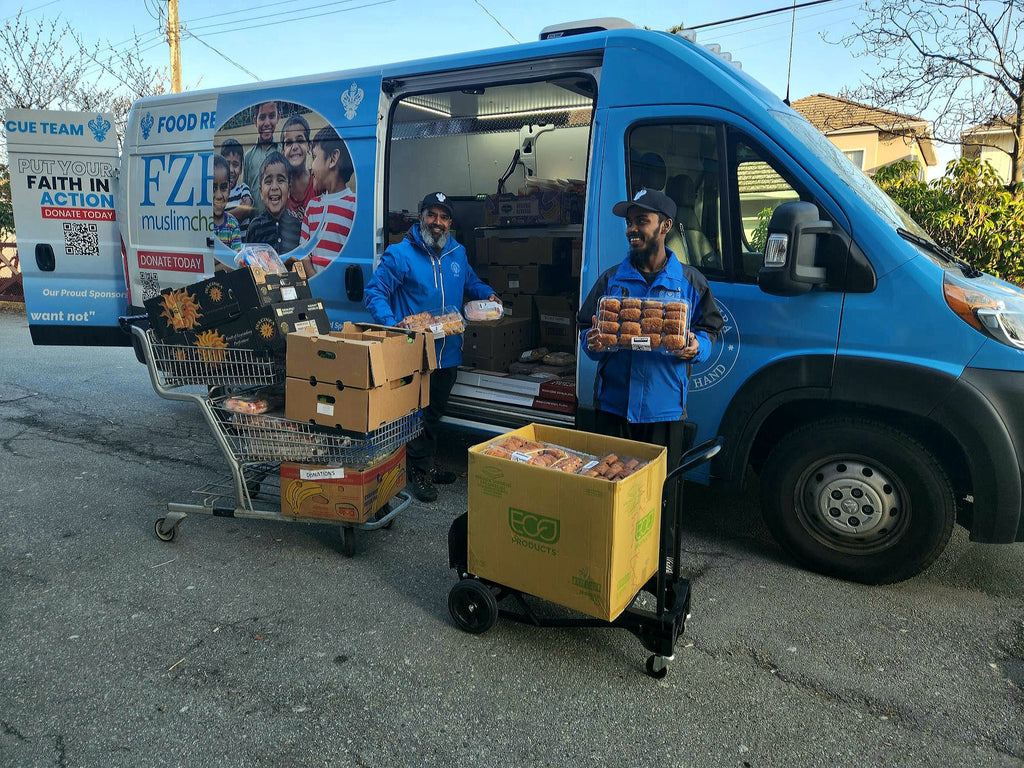Vancouver, Canada - Participating in Mobile Food Rescue Program by Rescuing Essential Groceries & Meals & Distributing to Local Community's 100+ Less Privileged People