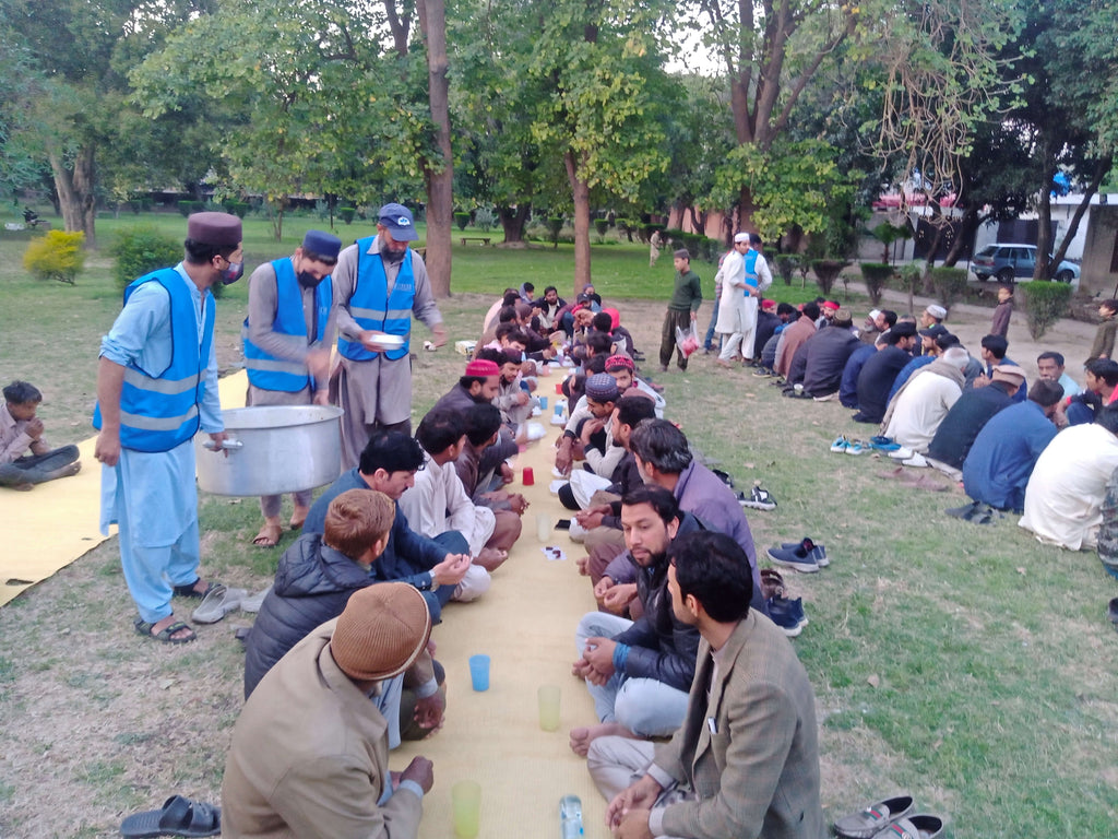 Lahore, Pakistan - Ramadan Day 5 - Participating in Our Month of Ramadan Appeal Program by Serving Blessed Iftar & Hot Meals with Cold Drinks to 150+ Less Privileged Children & Adults