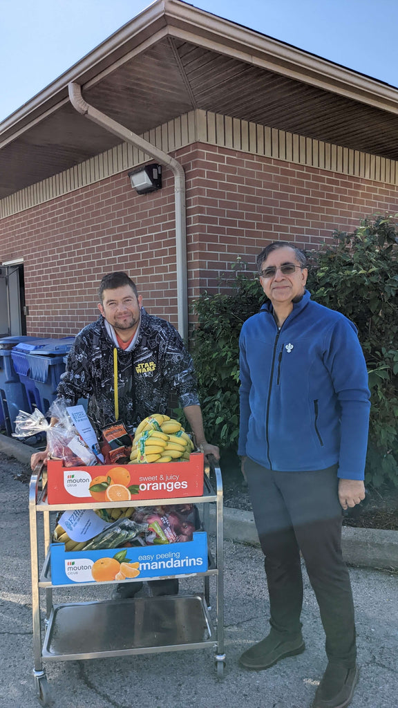 Oakville, Canada - Honoring the Welcoming of the Holy Month of Rabi’ul Awwal & Holy Wiladat/Birthday of Sayyidina Muhammad ﷺ by Distributing Fresh Fruits & Vegetables to Local Community's Homeless Shelters